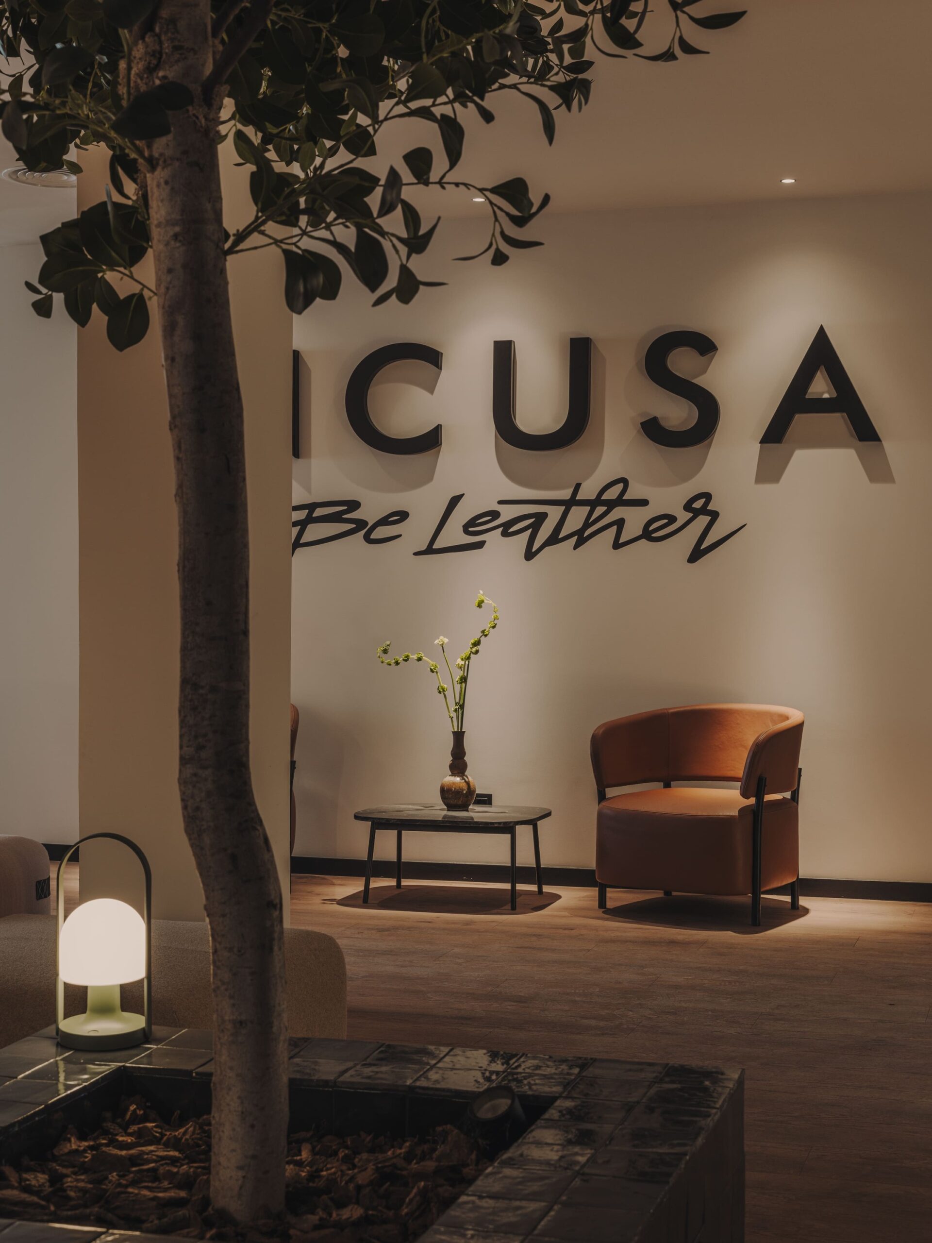 Contemporary workplace design with natural materials