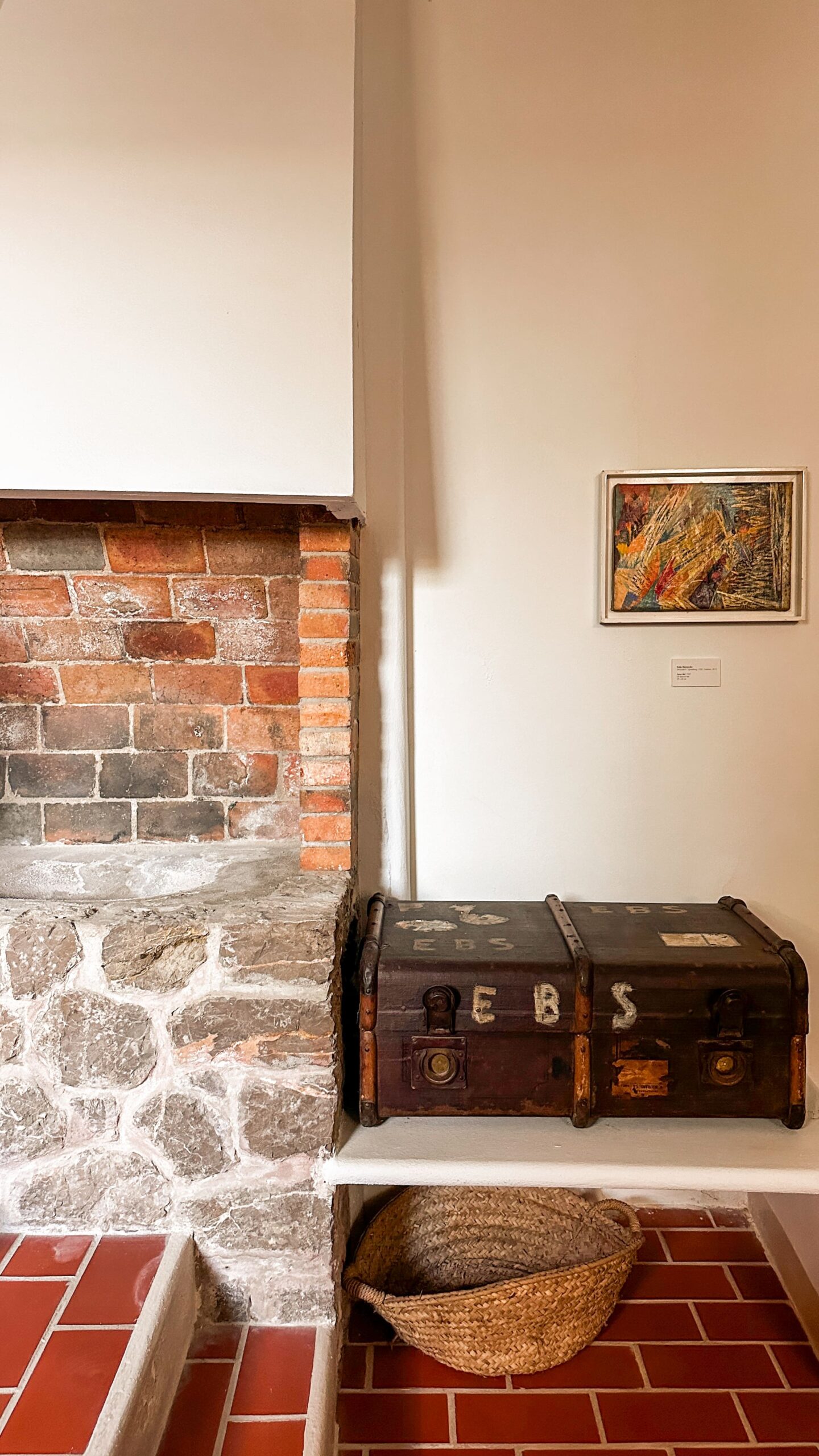Vernacular architecture details in Casa Broner